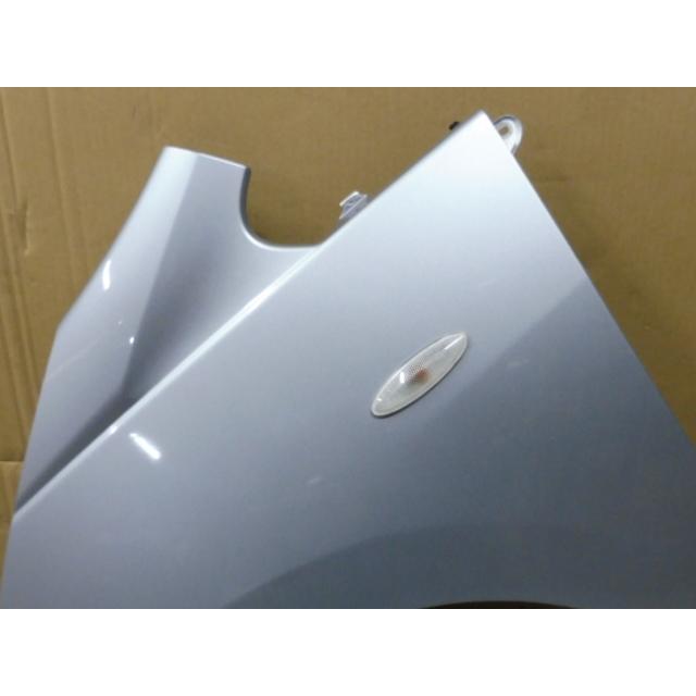ムーヴ DBA-LA100S 左フェンダー ライナー付き 53812-B2770 361032 