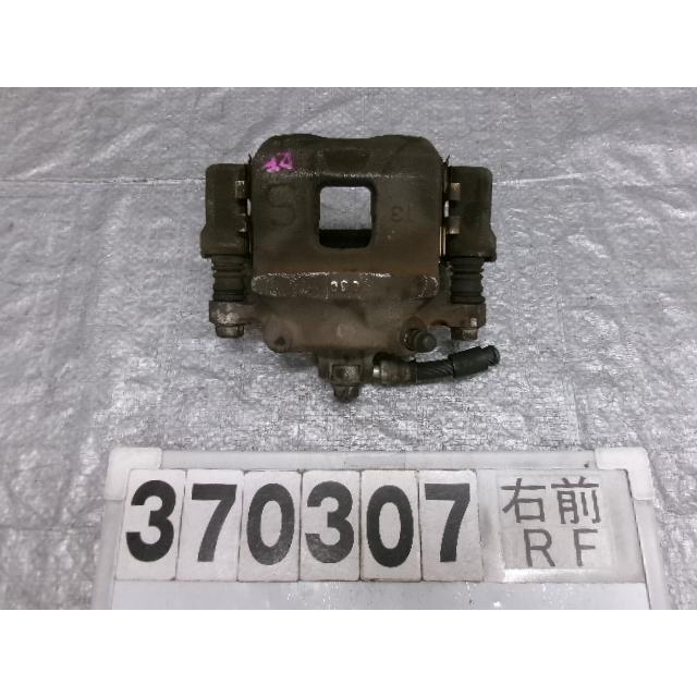 パレット DBA-MK21S 右前ブレーキキャリパー 55101-82K00-999 370307