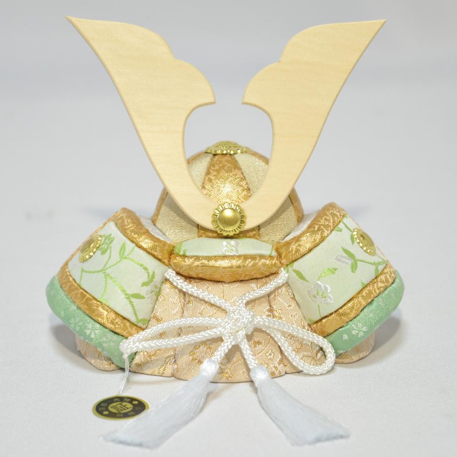 五月人形 コンパクト 芳俊 木目込み兜飾り 木目台屏風 間口27cm 5月