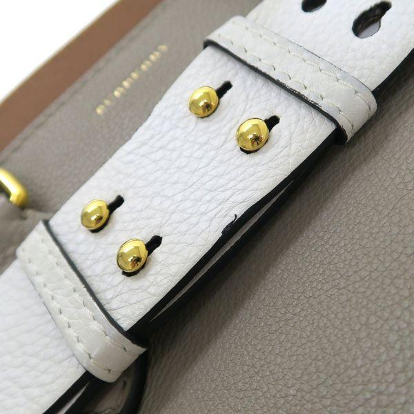 BURBERRY（バーバリー） ベルトバッグ（替えの飾りベルトあり） B 