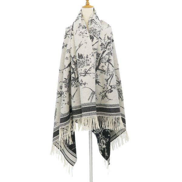 Christian Dior（クリスチャン・ディオール） 大判ストール Bランク