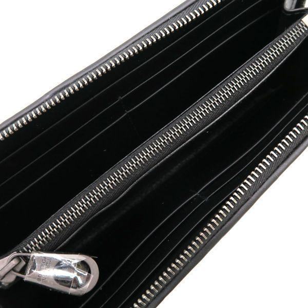 BOTTEGA VENETA（ボッテガ・ヴェネタ） イントレチャート・ジップ