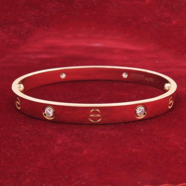 Cartier 新型ラブブレス4PDハーフダイヤ　純正ダイヤ Cartier（カルティエ） ラブブレス/ハーフダイヤ(ダイヤ4P) Aランク