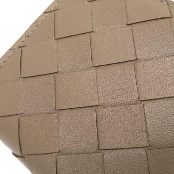 BOTTEGA VENETA（ボッテガ・ヴェネタ） ミディアムイントレチャート二