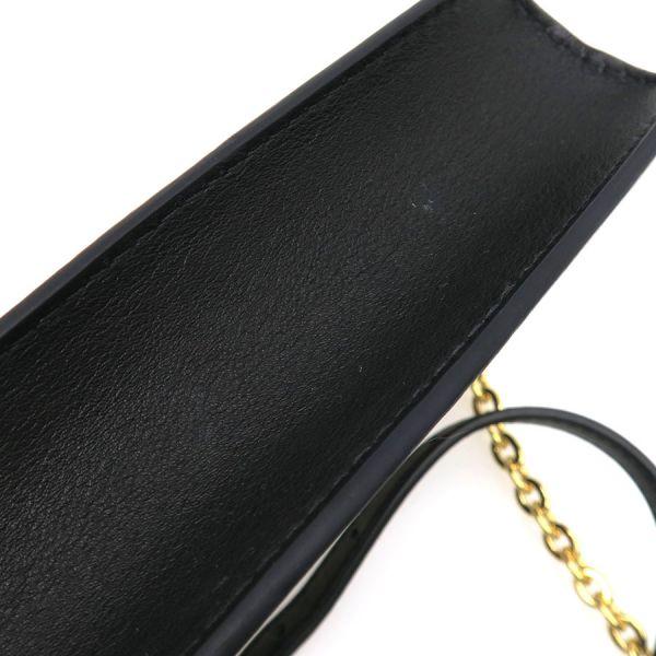 LOUIS VUITTON（ルイ・ヴィトン） ウォレットオンチェーン・LVブルーム