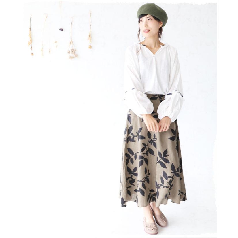 Sanpo レディース ファッション 40代 50代 60代 ボタニカル スカート ボトムス ロングスカート 上品 ナチュラル カジュアル シック ベージュ ブラウン Bko Sanpo 通販 Yahoo ショッピング