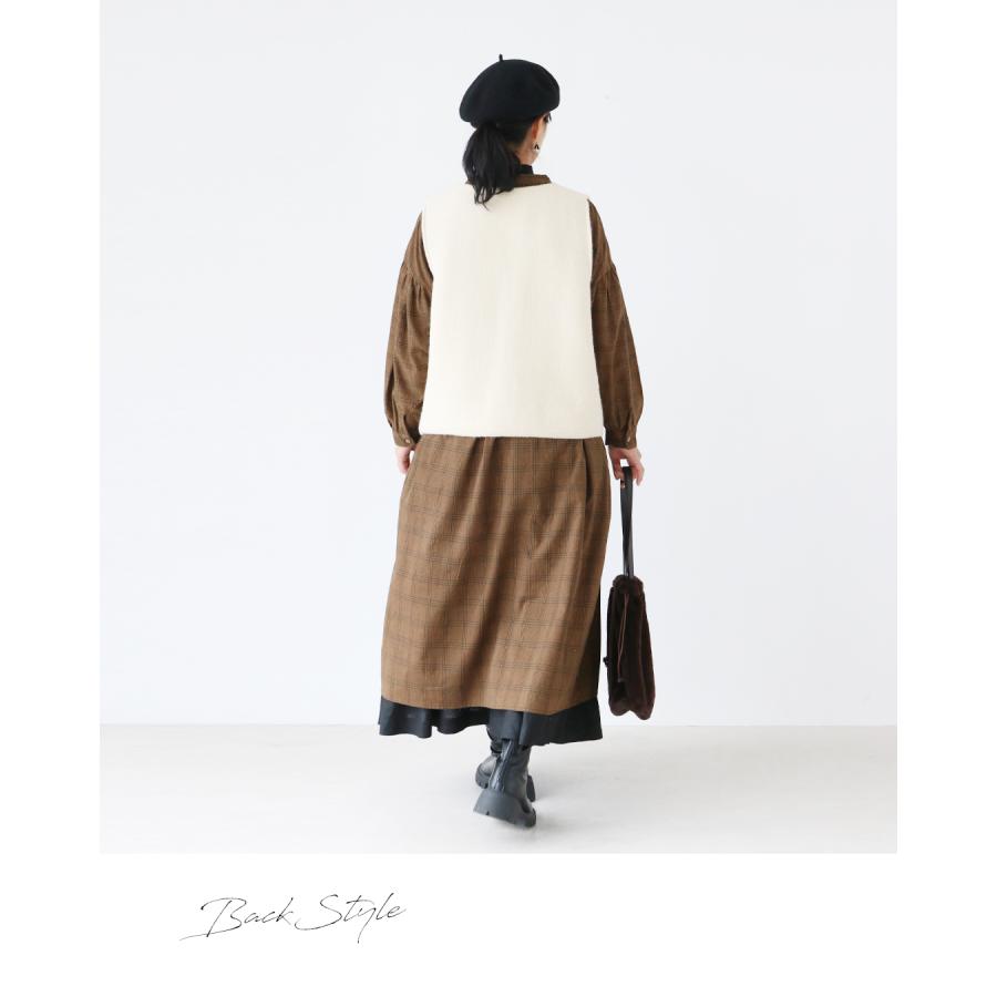 sanpo kuschel くるみボタンのニット地ベスト 返品交換送料無料 sanpo kuschel くるみボタンのニット地ベスト 返品交換送料無料