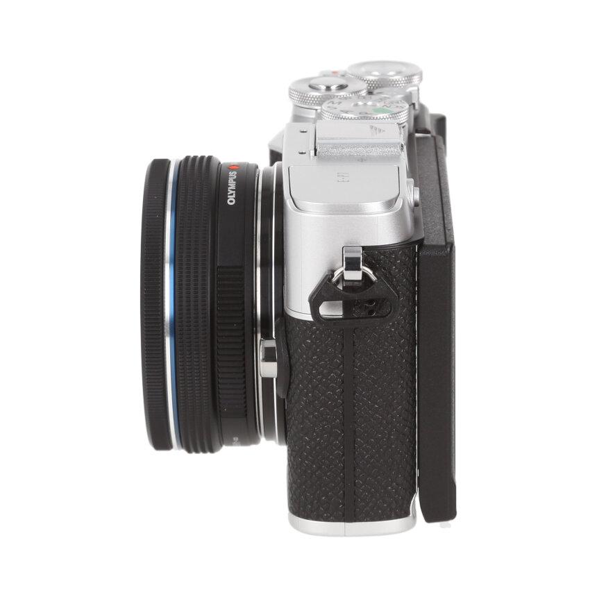 OLYMPUS PEN E-P7 シルバー + 14-42mm EZ ブラック 【A】の画像