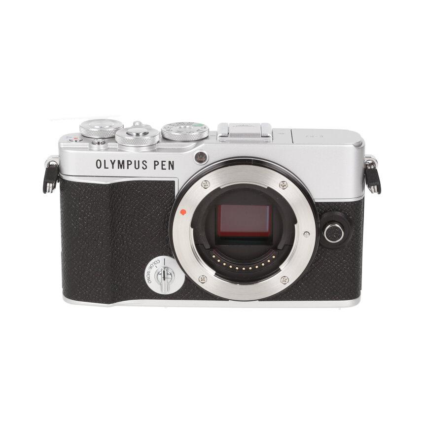 OLYMPUS PEN E-P7 シルバー + 14-42mm EZ ブラック 【A】の画像