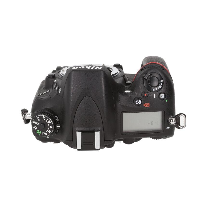 FXフォーマット、2400万画素の高画質♪Nikon D600 ボディ♪ ニコン