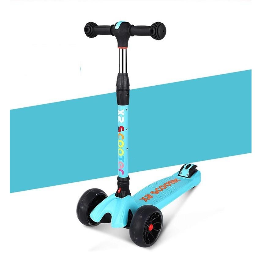 新タイプ バランスバイク キックボード2カラー 子供用 大人用 3輪