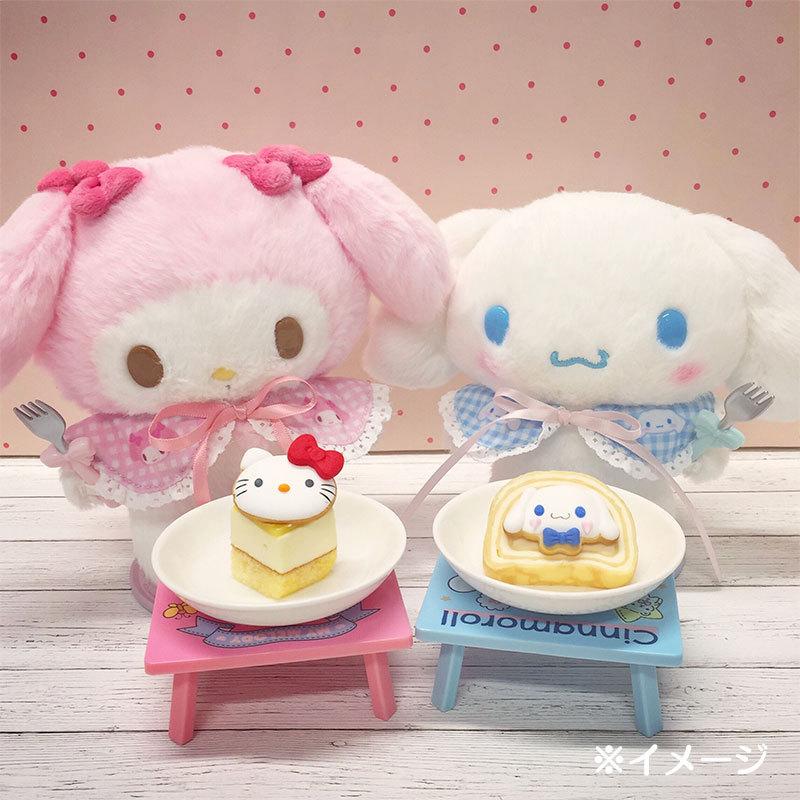 sanrio シナモロール ぬいどりドールM(ぴたっとふれんず