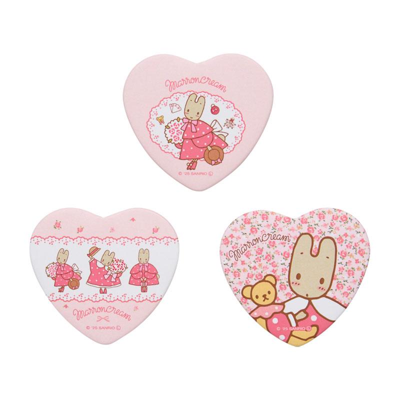 CAN 缶バッジ ピンク背景 女性　めいどりーみん　きゃん 缶バッジ S2 ピンク色 キャラクター めいどりーみん きゃん CAN