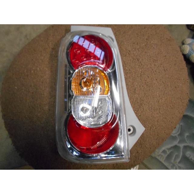 ダイハツ ミラココア L685S 左・LH テールランプASSY