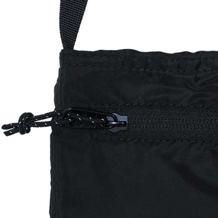 NEW ERA（ニューエラ） 爆買 バッグ ブラック メンズ レディース 黒