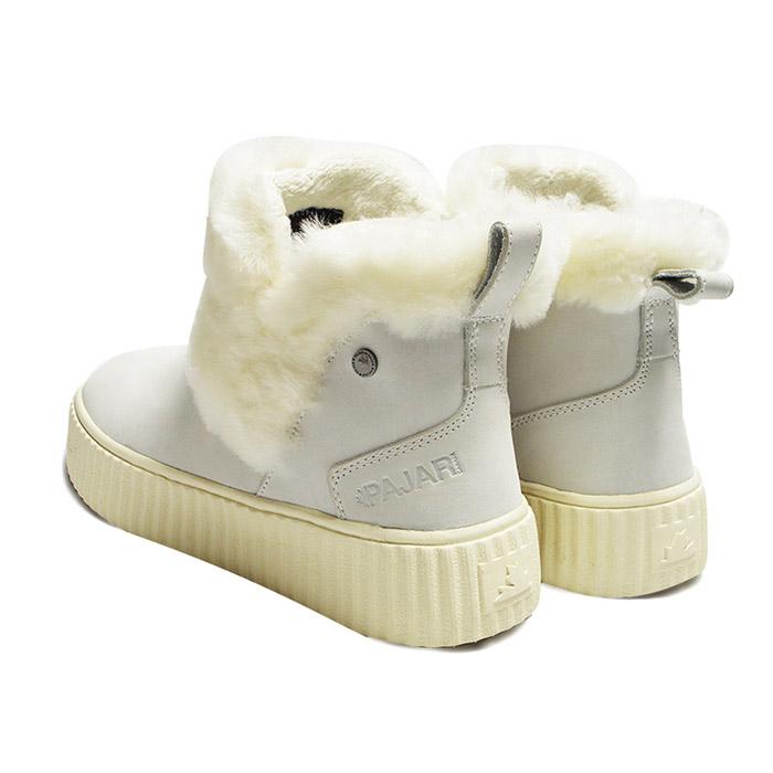 Pajar CANADA（パジャール カナダ） かわいい ウィンターブーツ 革