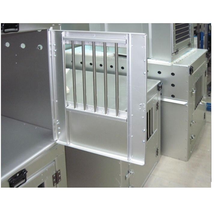 輸送用犬舎 （アルミ製） No.5 ［57×90×67cmH］ : サンセイヤフー店