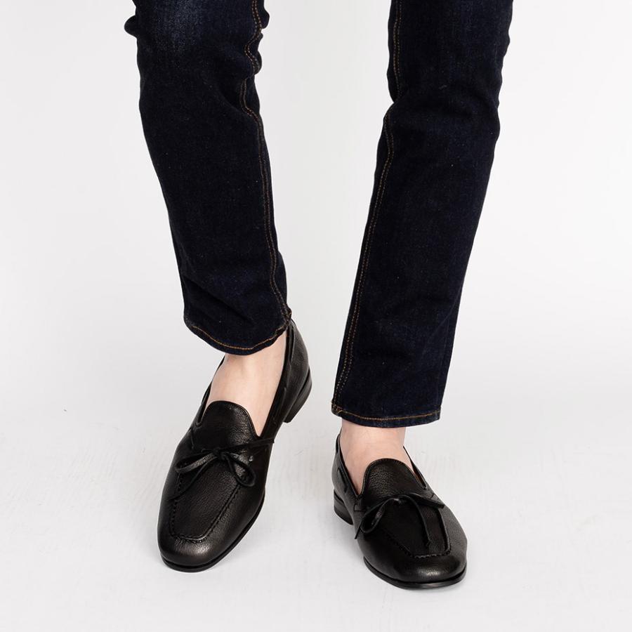 27cm SOFTHYPHEN SAKIAS レザー ローファー Uチップ 黒 27cm SOFTHYPHEN SAKIAS レザー ローファー Uチップ 黒 - メルカリ