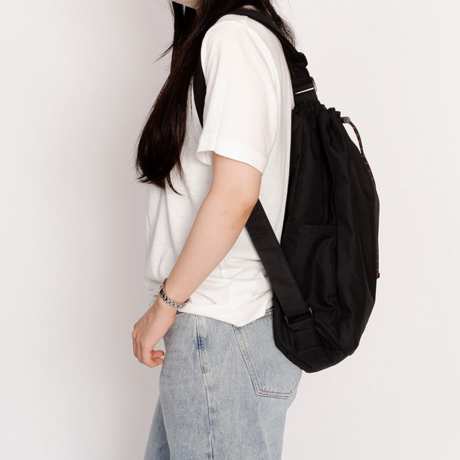 UNIVERSAL OVERALL（ユニバーサルオーバーオール） ショルダーバッグ