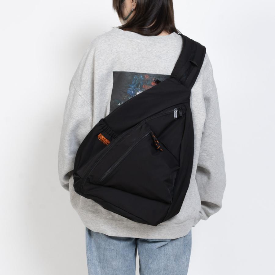 UNIVERSAL OVERALL ワンショルダー ボディバッグ A4収納可 黒 UNIVERSAL OVERALL（ユニバーサルオーバーオール） ワンショルダー