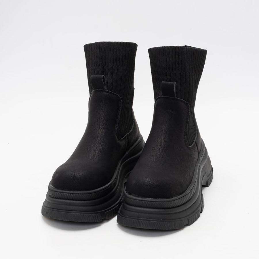 ショートブーツ レディース 足が疲れない 厚底 歩きやすい 黒 ブーツ