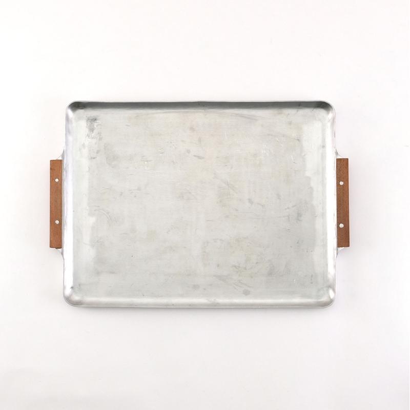 ノスタルジックな木の持ち手のアルミトレー (L) アルミトレー 天然木