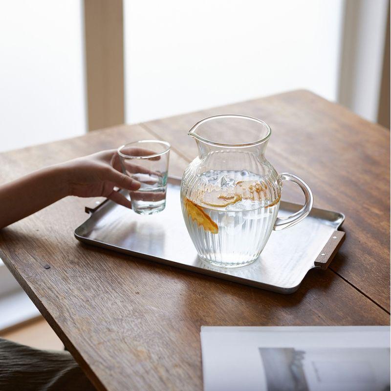 ノスタルジックな木の持ち手のアルミトレー (S) アルミトレー 天然木