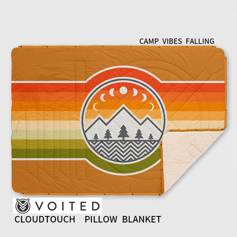 Cl0ud T0uch Pill0w Blanket Camp Vibes - Falling アウトドアCl0ud T0uch Pill0w Blanket Camp Vibes - Falling アウトドア キャンプ 車中泊 おしゃれ ブランケット ひざ掛 6971681694182 V0ITED(ボイテッド)