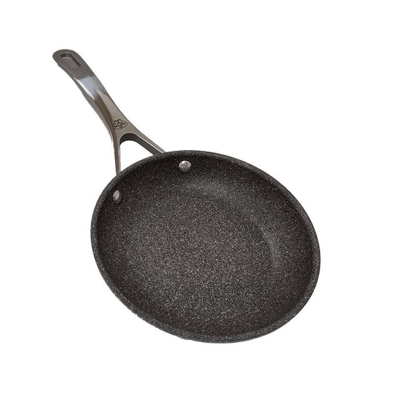 新品未使用　バッラリーニ　ローマ　24cm 蓋付き　ガス火専用 BALLARINI（バッラリーニ） フライパン 24cm ローマ ROMA ガス火専用