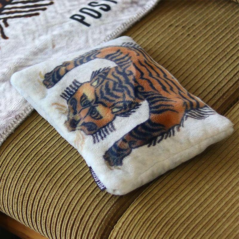 POST GENERAL 充電式湯たんぽ タイガー トラ 寅 虎 チベタンタイガー