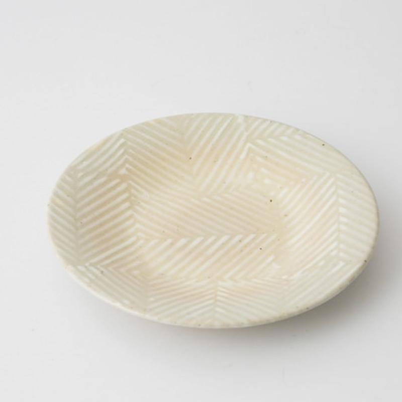 aiyu アイユー ORIME 四寸丸皿 ホワイト 鹿の子 ヘリンボーン 15.2cm