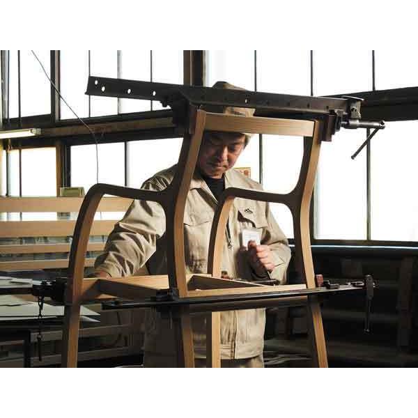 安楽椅子 ブルーノ・マットソン 天童木工 MA-0551WB-ST 畳の上でもくつろげます｜sanukiya｜06