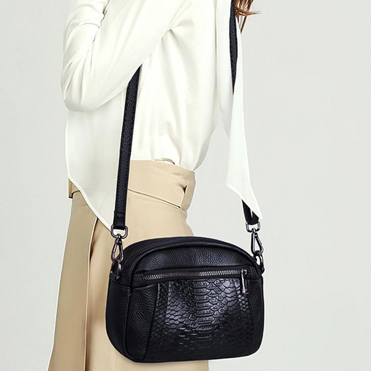 新作 本革 ショルダーバッグ レディース 斜めがけ 2way