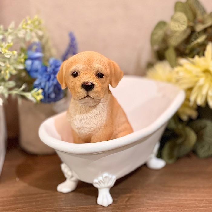 本格的なドッグオーナメントラブラドールレトリーバー ドッグオーナメント ラブラドールレトリバー バスタブ 犬 子犬 置物
