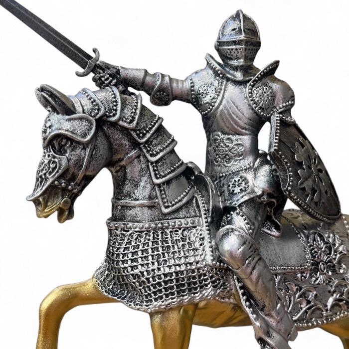 馬上のナイト 騎士 甲冑 鎧 オブジェ 装飾品 インテリア雑貨