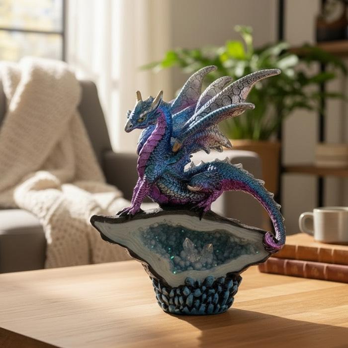 ファンタジックドラゴン クリスタルを守るドラゴン 龍 竜 青 水色