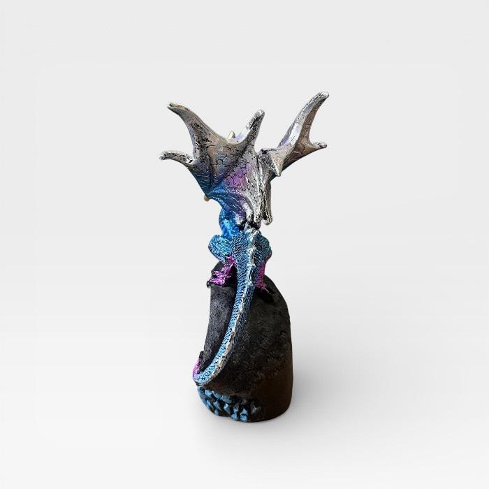 ファンタジックドラゴン クリスタルを守るドラゴン 龍 竜 青 水色
