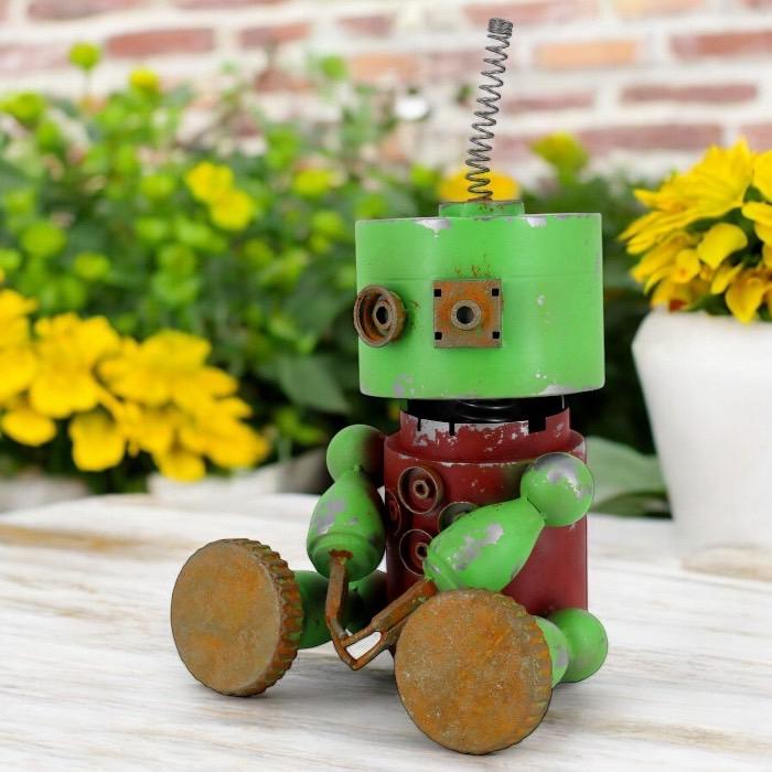 大きなロボット ブリキ製 ガーデニング レトロ お庭づくり 園芸