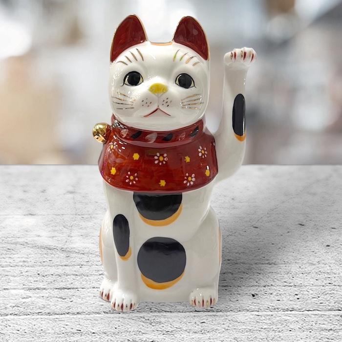 招き猫 瀬戸焼 赤絵ブチ猫 中 左 赤 87323-579 陶器 オブジェ 招き猫 瀬戸焼 赤絵ブチ猫 中 左 赤 87323-579 陶器 オブジェ