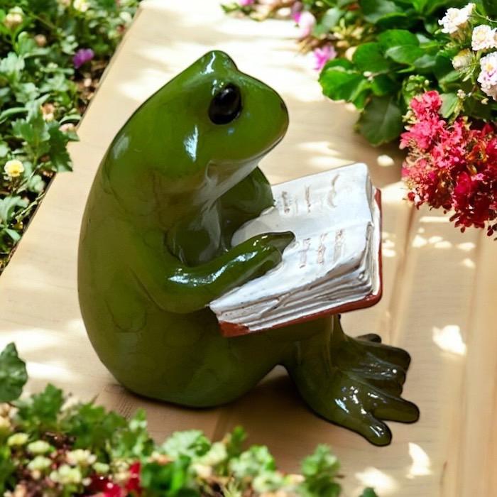 ミニチュアアニマル カエル 読書するカエル 小さな動物の世界 置物