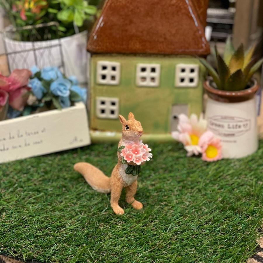 レトロ昭和 置物 Amazon.co.jp: レトロ 昭和レトロ トラピスチヌ天使園 ちいさな陶器の