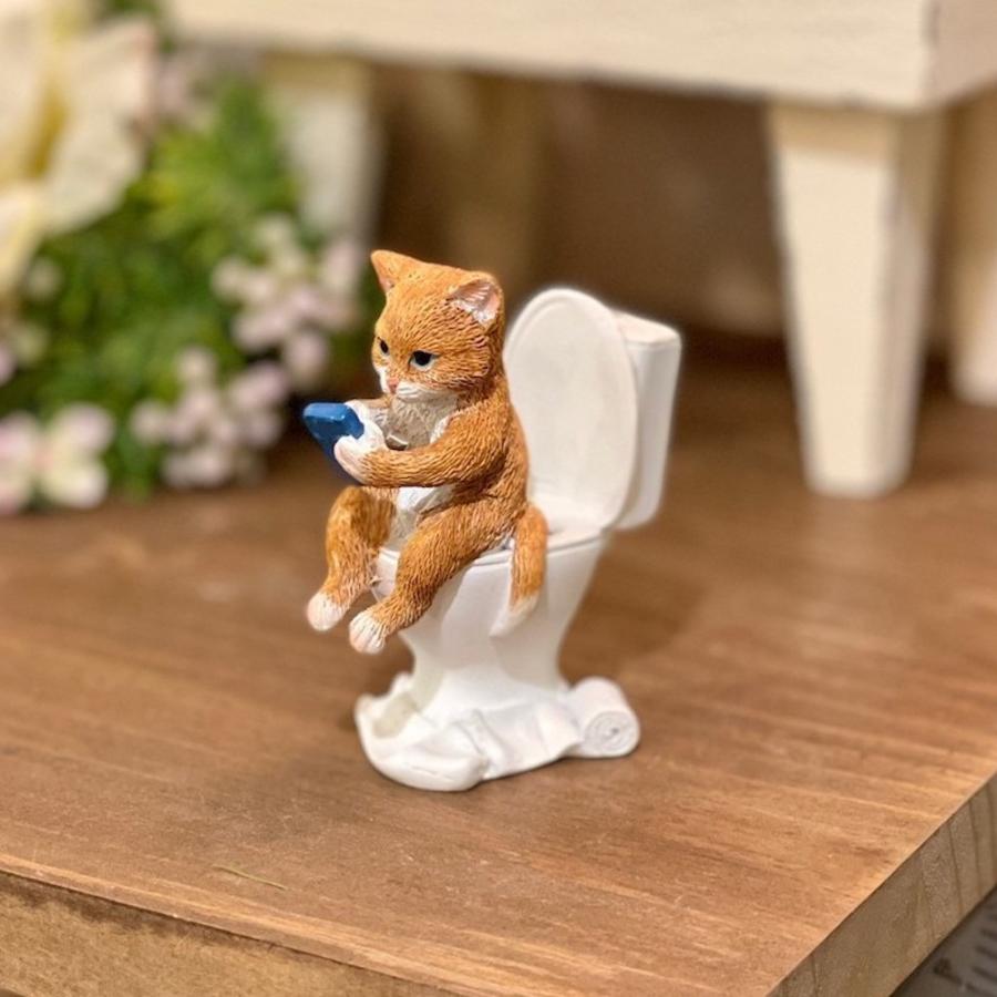 猫 ねこ ネコ 茶トラ猫 スマホ トイレ ミニチュアアニマル 置物