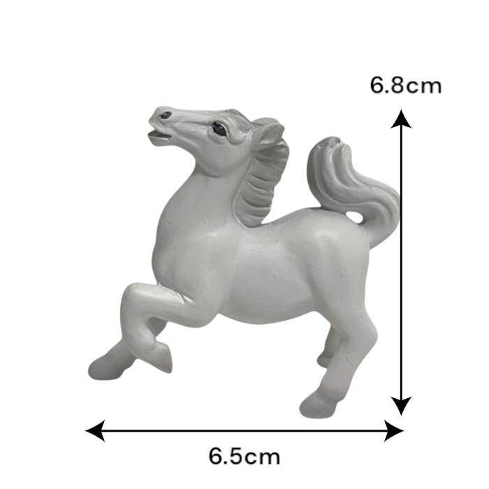 ミニチュアアニマル 馬 白馬 午 小さな動物の世界 置物 オブジェ