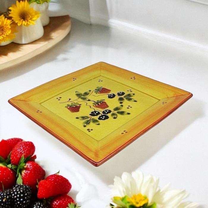 角プレートL いちご 角トレー ポルトガル 陶器 ハンドメイド ベリー 角