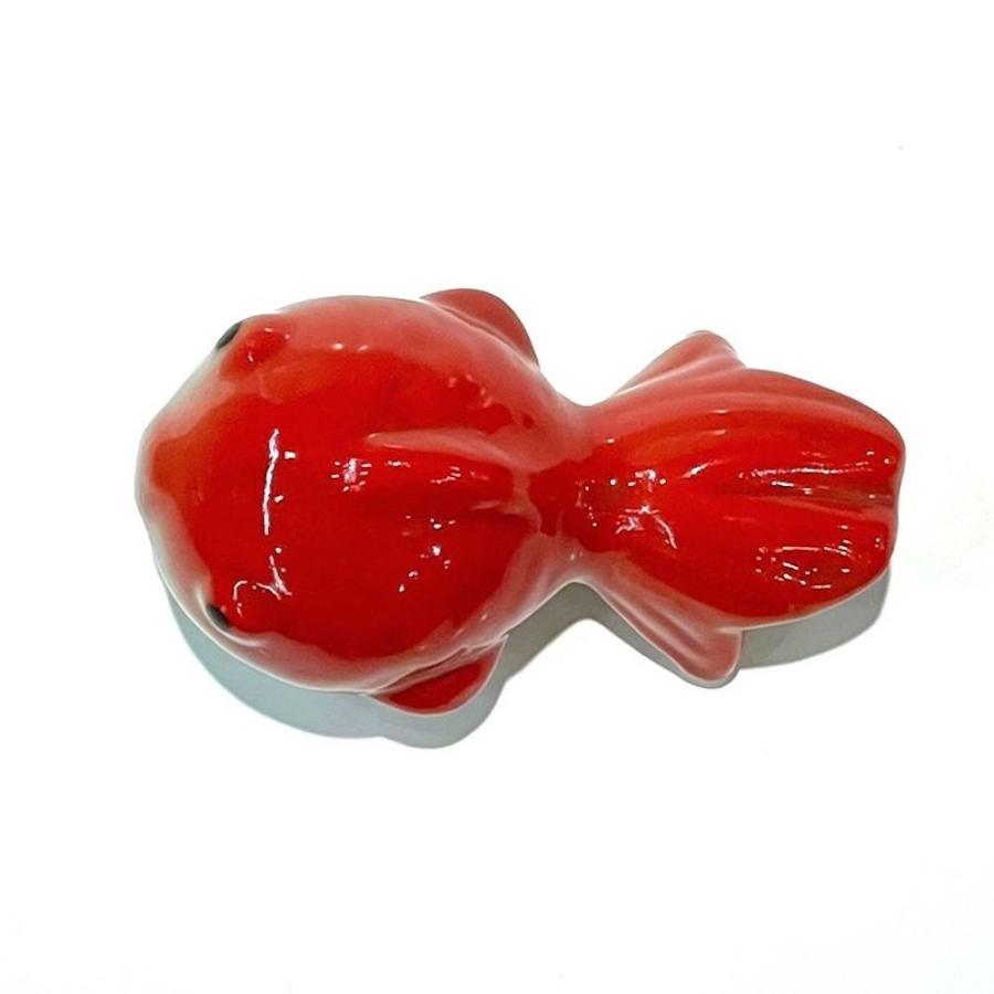 休み 浮陶器 金魚 2種 金魚の浮き球 浮き球 浮き玉 和風 水 水盤 オーナメント かわいい 魚 浮く 青花 赤 和室 めだか 水草 Aynaelda Com