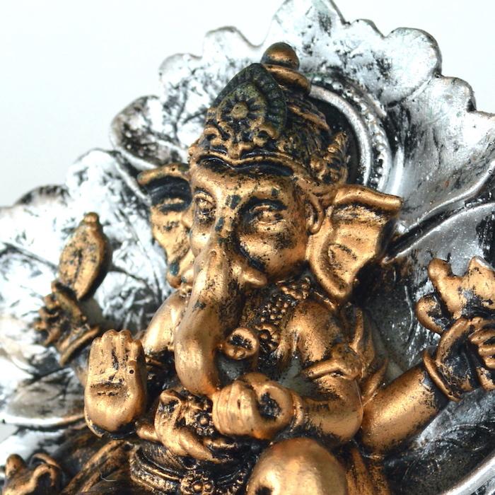 ガネーシャ 縁起物 蓮葉 座像 インド ヒンドゥー教 神 置き物 オブジェ 