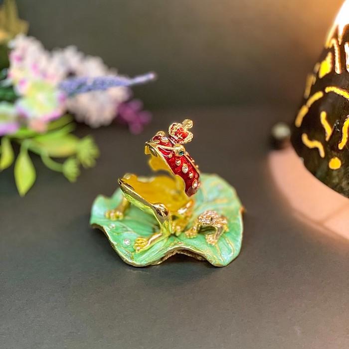エナメルボックス 殿様蛙 大 赤 tonobigrd グリーン かえる ジュエリー
