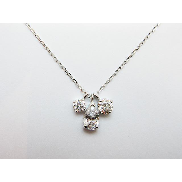 スワロフスキー(SWAROVSKI) ネックレス ATTRACT CLUSTE ペンダント  