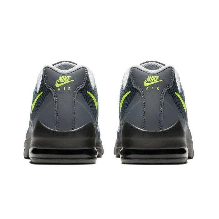 NIKE（ナイキ） メンズ スニーカー エア マックス インビガー CD1515