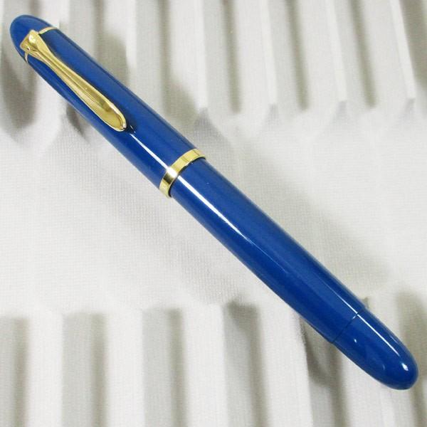 Pelikan(筆記具) ペリカン万年筆 M120 アイコニック ブルー EF Pelikan(筆記具) ペリカン万年筆 M120 アイコニック ブルー EF
